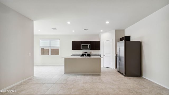 5626 E Button Lane, San Tan Valley, AZ 85140