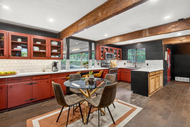 9920 County Road 603, Burleson, TX 76028