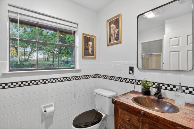 9920 County Road 603, Burleson, TX 76028