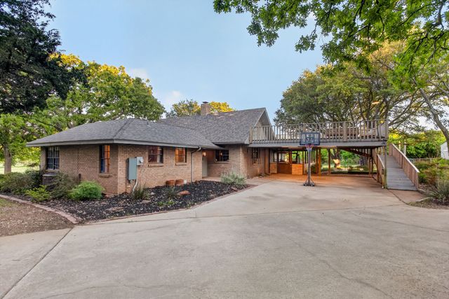 9920 County Road 603, Burleson, TX 76028