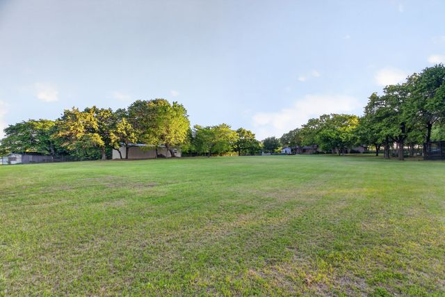9920 County Road 603, Burleson, TX 76028