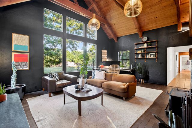 9920 County Road 603, Burleson, TX 76028