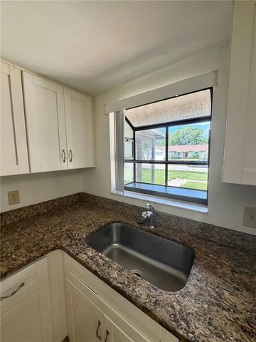 5120 LAZY LAKE CIRCLE, Orlando, FL 32821