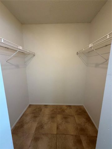 5120 LAZY LAKE CIRCLE, Orlando, FL 32821