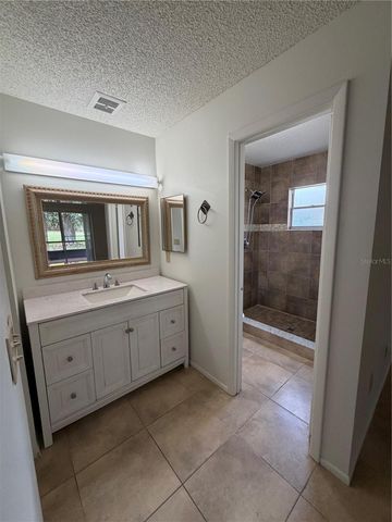 5120 LAZY LAKE CIRCLE, Orlando, FL 32821