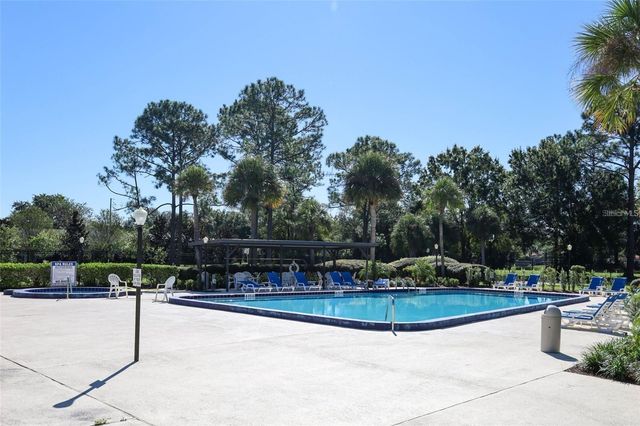 5120 LAZY LAKE CIRCLE, Orlando, FL 32821