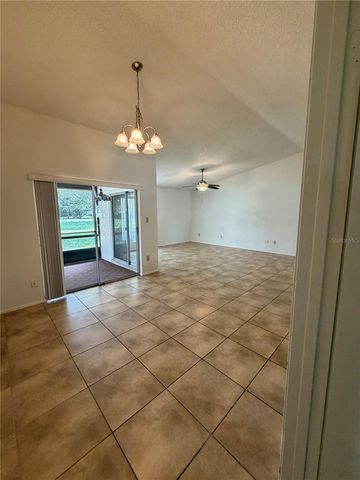 5120 LAZY LAKE CIRCLE, Orlando, FL 32821