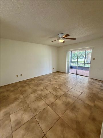 5120 LAZY LAKE CIRCLE, Orlando, FL 32821