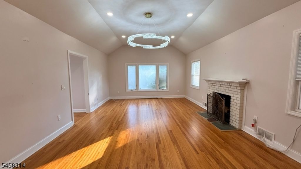 88 Meadowbrook Rd, North Plainfield Boro, NJ 07062 — photo 2