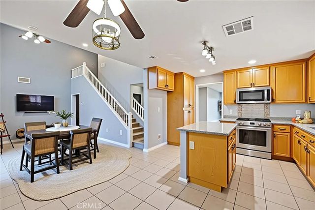 3459 Desert Cloud Avenue, Rosamond, CA 93560