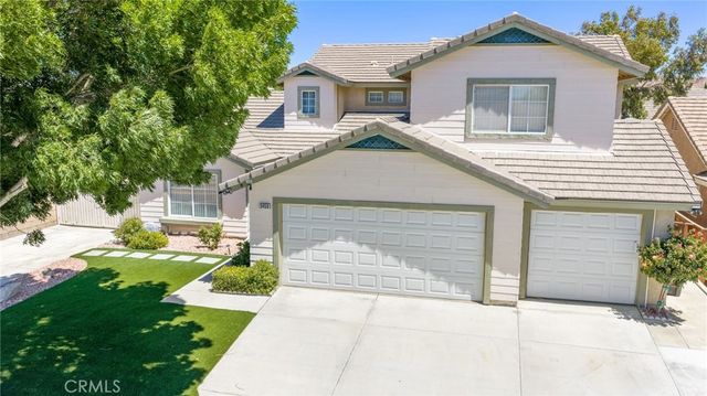 3459 Desert Cloud Avenue, Rosamond, CA 93560