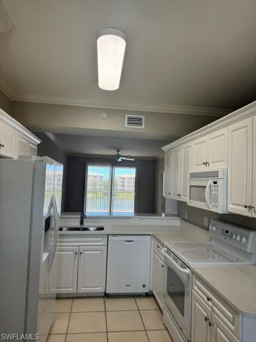 8570 Kingbird LOOP 535, Estero, FL 33967