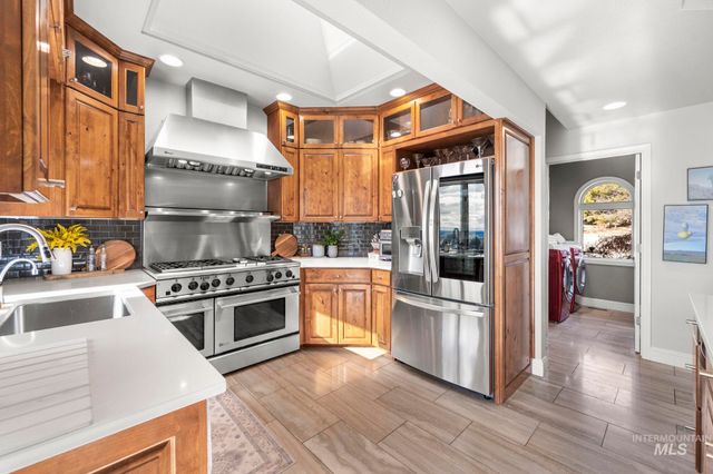 462 W Ridgeline, Boise, ID 83702