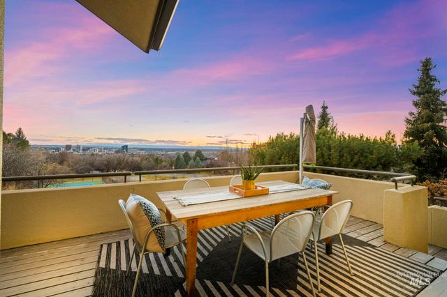 462 W Ridgeline, Boise, ID 83702