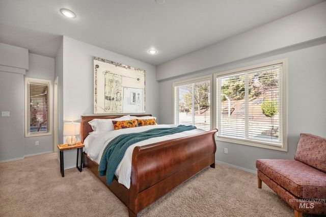 462 W Ridgeline, Boise, ID 83702