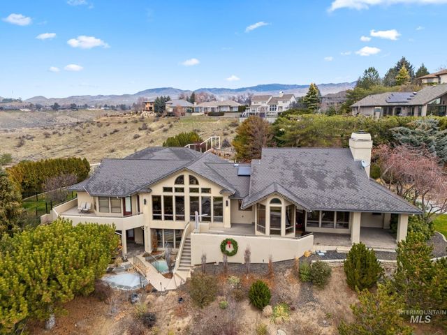 462 W Ridgeline, Boise, ID 83702