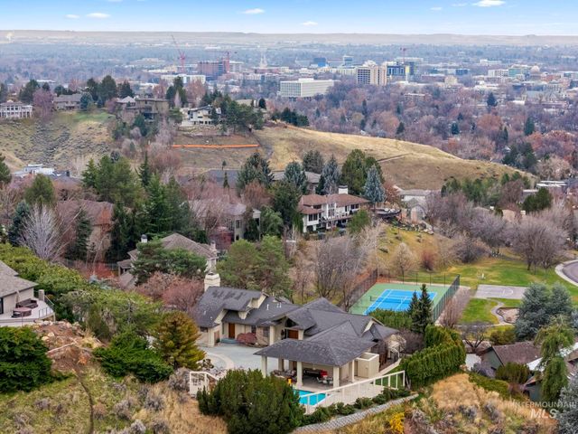 462 W Ridgeline, Boise, ID 83702