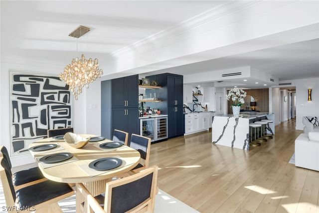 250 Park Shore DR 801, Naples, FL 34103