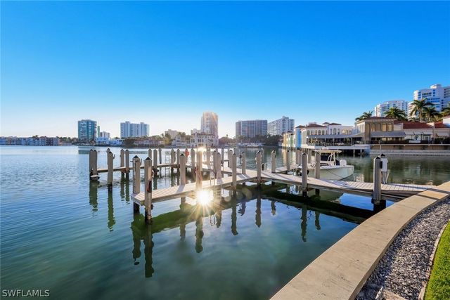 250 Park Shore DR 801, Naples, FL 34103