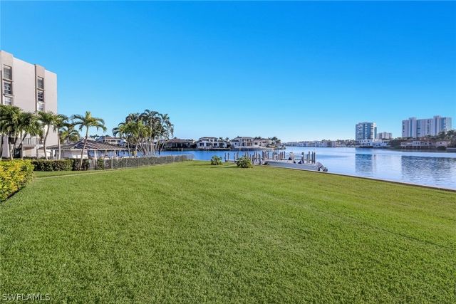 250 Park Shore DR 801, Naples, FL 34103