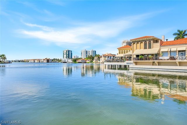 250 Park Shore DR 801, Naples, FL 34103