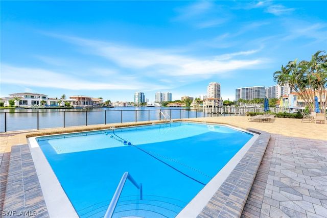 250 Park Shore DR 801, Naples, FL 34103