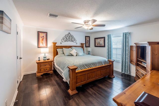 108 Lindsey Dr, Houma, LA 70360