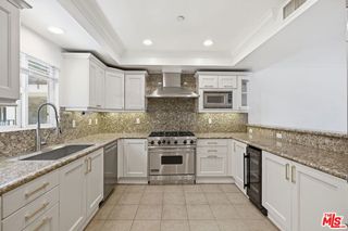 1878 Greenfield Avenue 304, Los Angeles, CA 90025