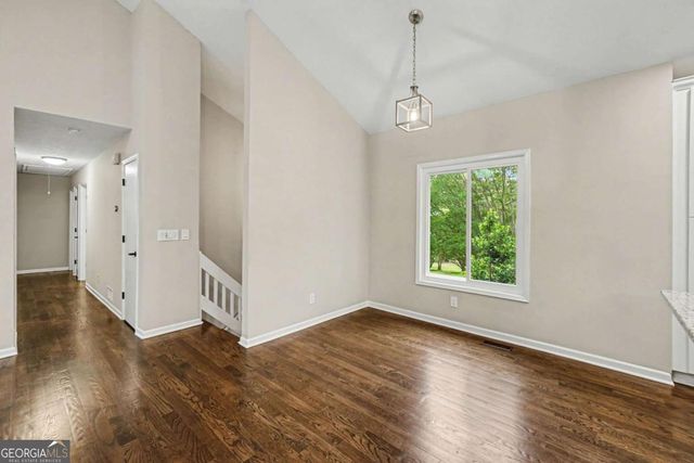 2708 Hawk Drive NE, Marietta, GA 30066