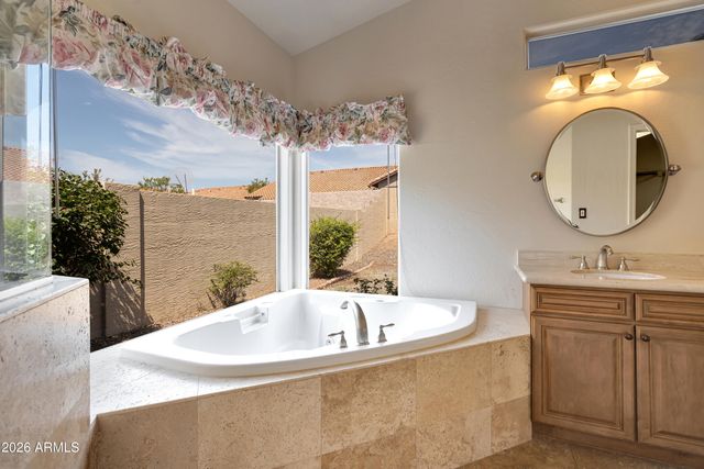 2542 E MOUNTAIN SKY Avenue, Phoenix, AZ 85048