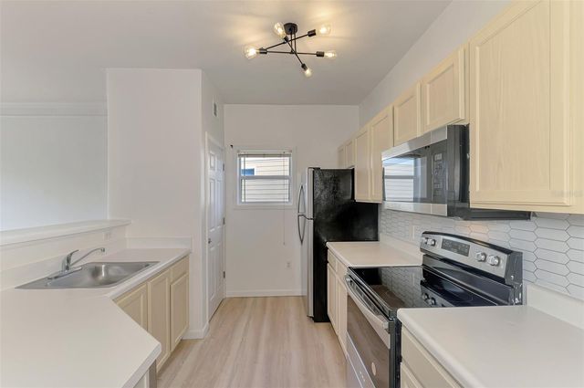 4802 51ST STREET W 1903, Bradenton, FL 34210