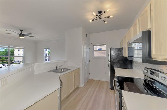 4802 51ST STREET W 1903, Bradenton, FL 34210