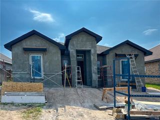 512 N Kika De La Garza Boulevard, La Joya, TX 78560
