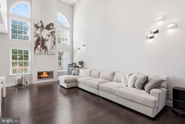 426 FAIRVIEW WAY, New Hope, PA 18938