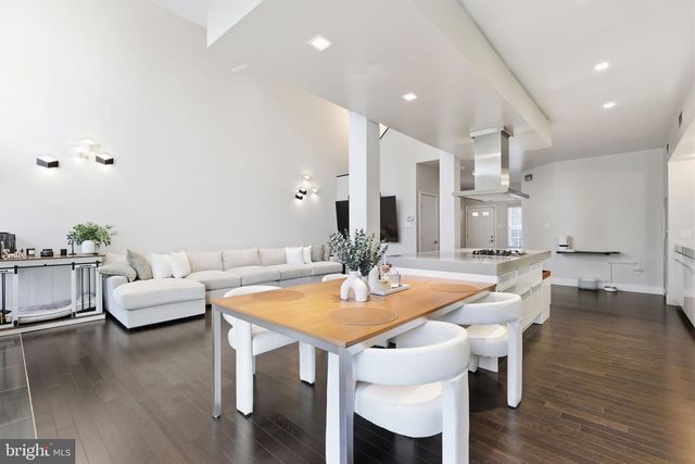 426 FAIRVIEW WAY, New Hope, PA 18938