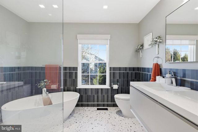 426 FAIRVIEW WAY, New Hope, PA 18938