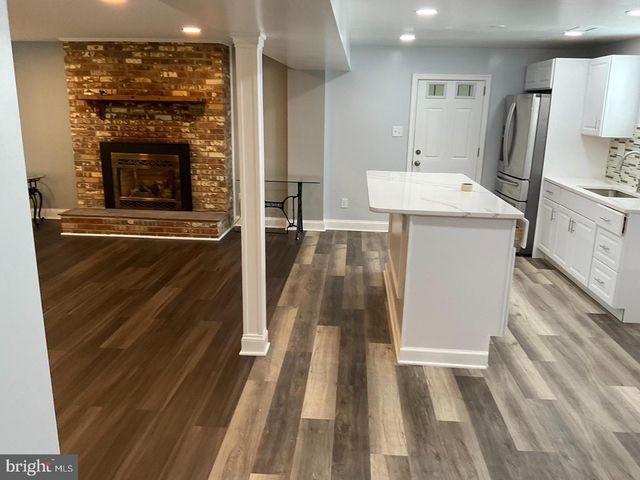 5103 ACORN DR, Temple Hills, MD 20748
