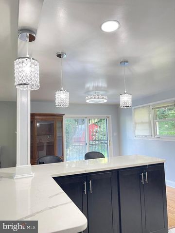 5103 ACORN DR, Temple Hills, MD 20748
