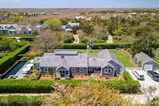 17 Burnell, Nantucket, MA 02554