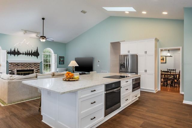 110 WOODGLEN COURT, Oldsmar, FL 34677