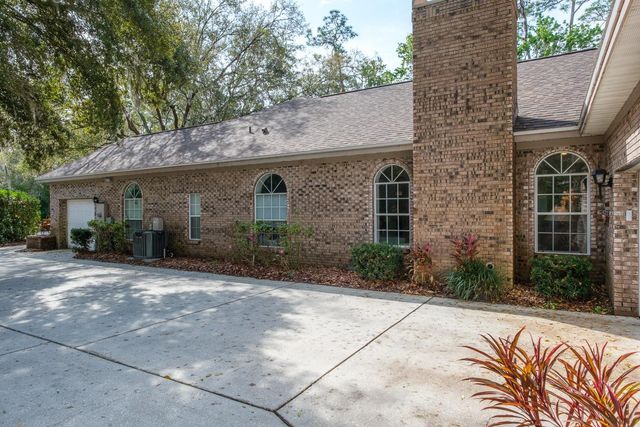 110 WOODGLEN COURT, Oldsmar, FL 34677