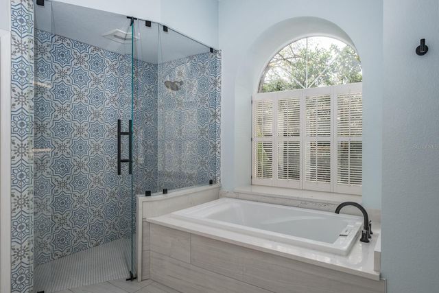 110 WOODGLEN COURT, Oldsmar, FL 34677