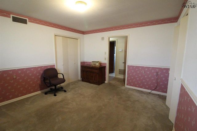 101 W ANDERSON AVENUE, Electra, TX 76360
