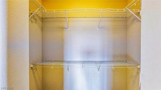 8255 Las Vegas Boulevard 1302, Las Vegas, NV 89123