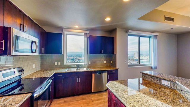 8255 Las Vegas Boulevard 1302, Las Vegas, NV 89123