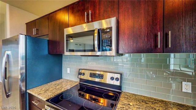 8255 Las Vegas Boulevard 1302, Las Vegas, NV 89123