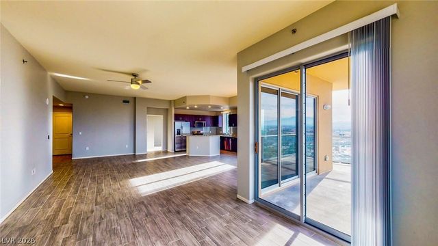 8255 Las Vegas Boulevard 1302, Las Vegas, NV 89123