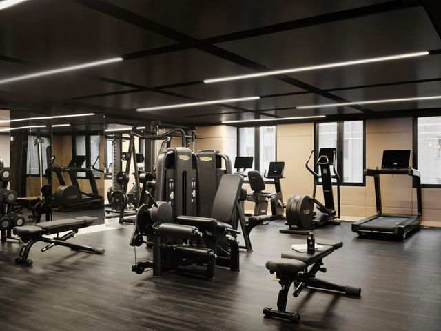 685 5TH Avenue PHB, New York City, NY 10022