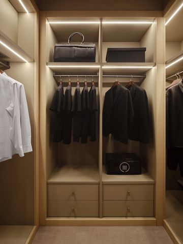 685 5TH Avenue PHB, New York City, NY 10022