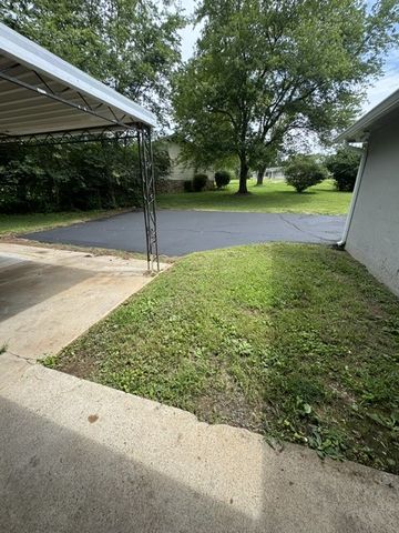 315 Pioneer Dr, Smyrna, TN 37167